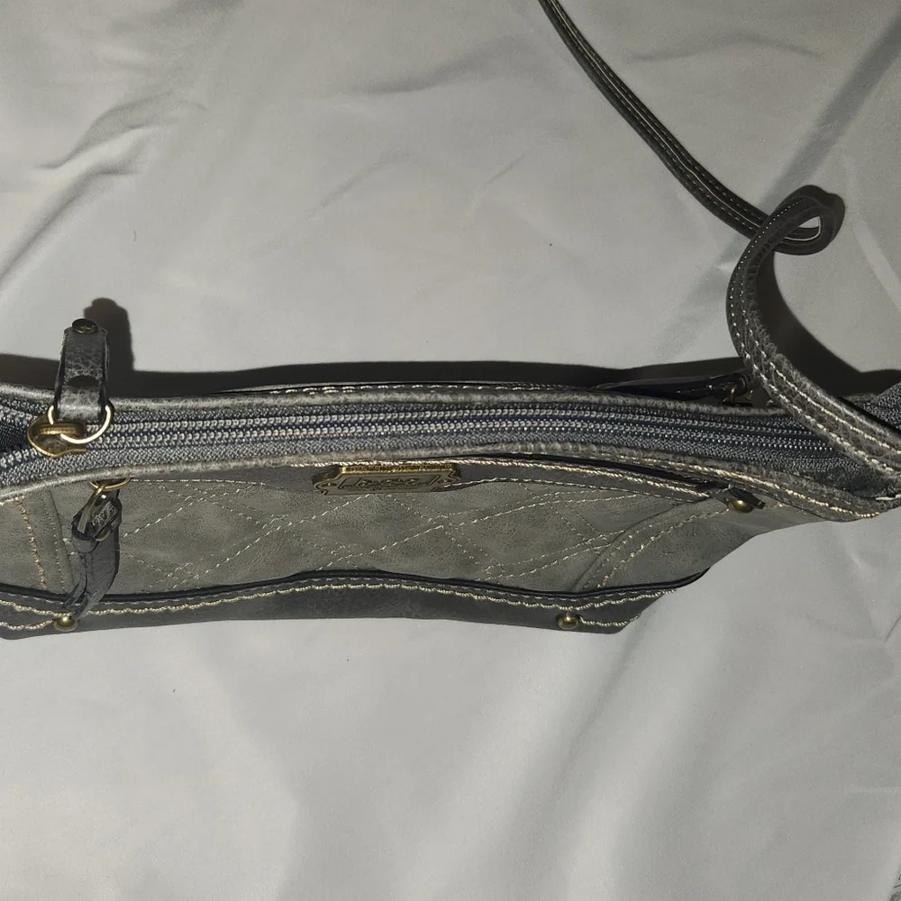 BOC‎ Gray Southerland Quilt Mini Handbag Purse Adjustable Strap